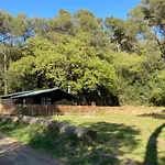 Hermosa Cabaña a Menos de 15 Minutos de Barcelona